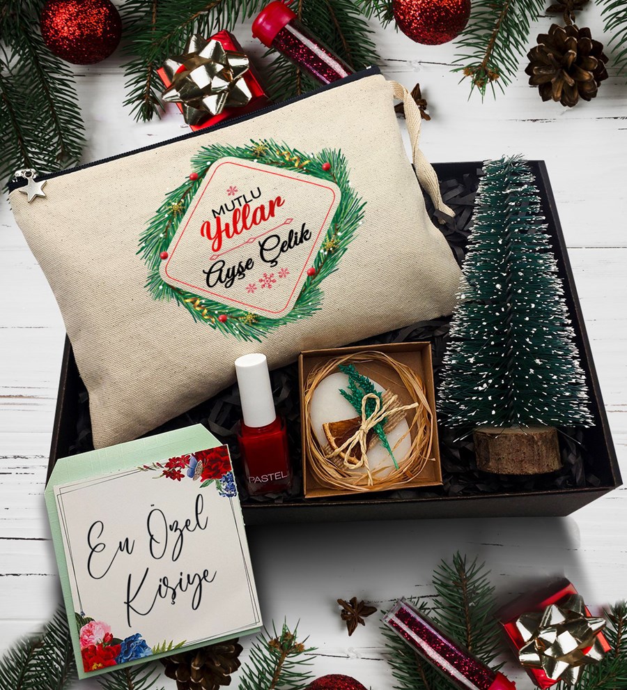 Yılbaşı Tasarımlı Kanvas Makyaj Çantası & Çam Ağacı & Pastel Oje & Kokulu Sabun Hediye Seti