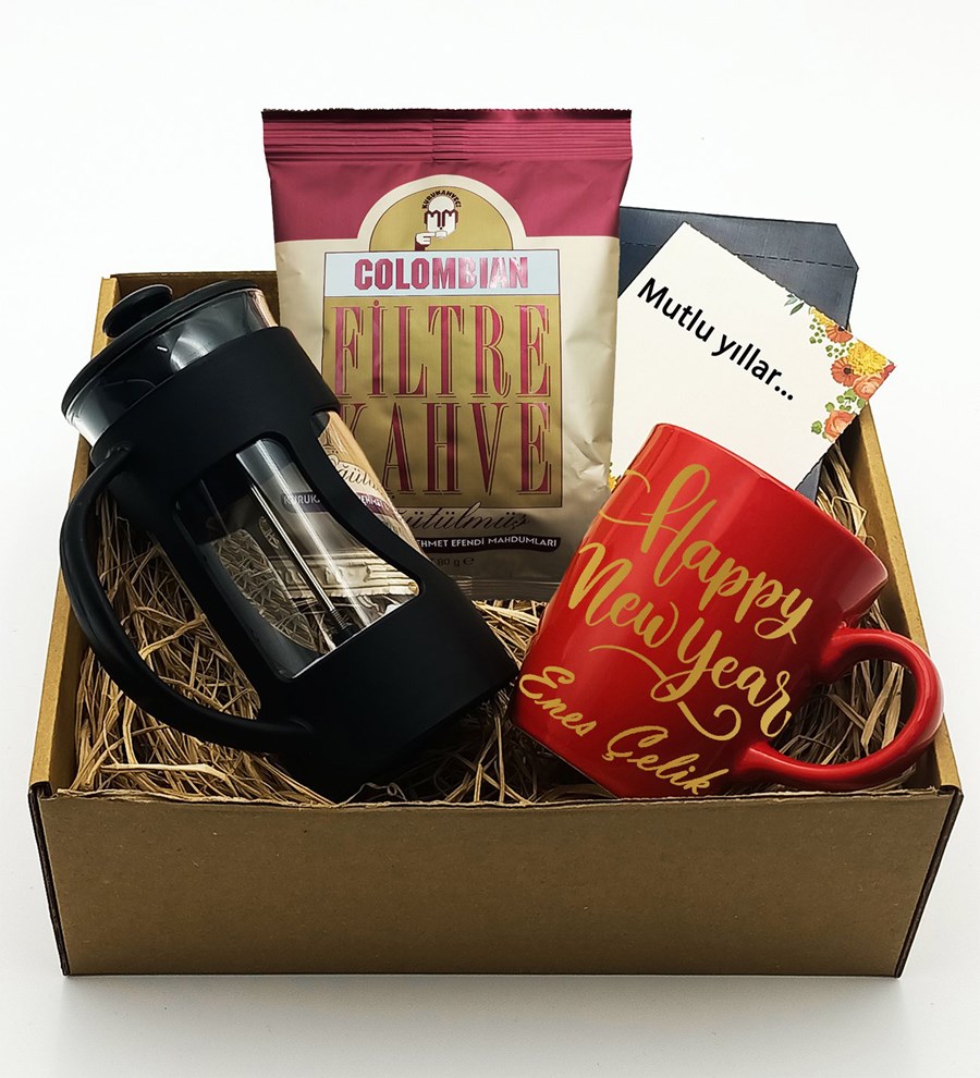 Kişiye Özel Happy New Years Temalı Kırmızı Kupa & Siyah French Press & Colombian Filtre Kahve Hediye Seti (Model 2)