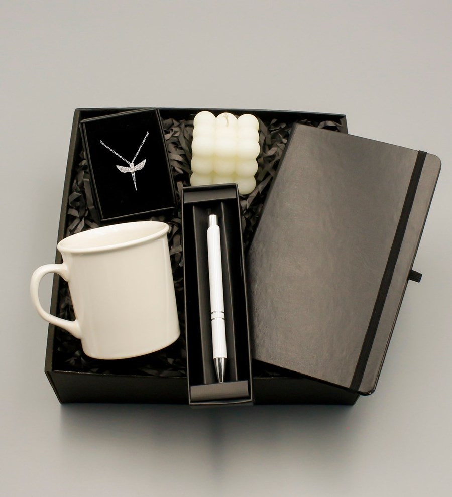 Siyah Defter & Beyaz Kupa & Melek Kolye & Beyaz Roller Kalem & Bubble Mum Hediye Seti