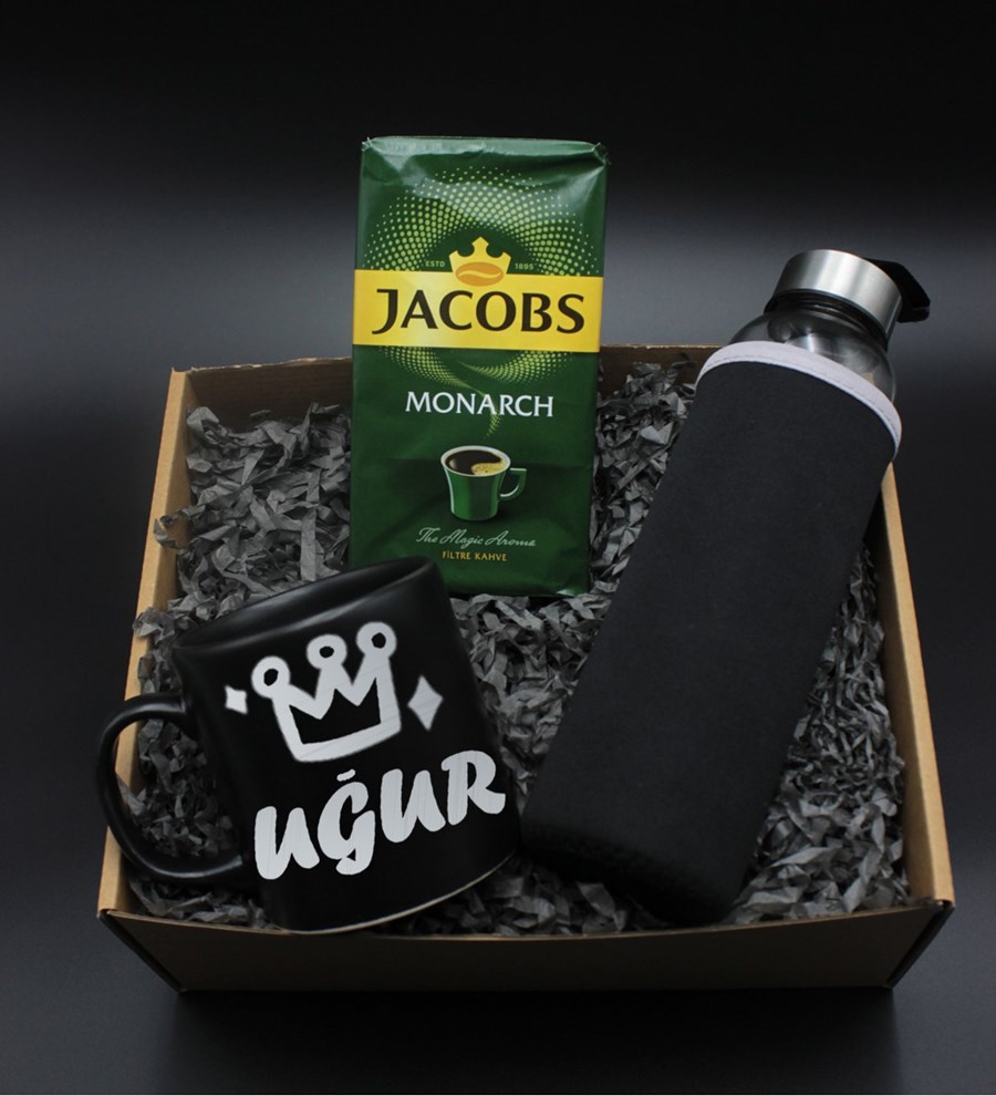 Sevgililer Gününe Özel H2O Kılıflı Cam Suluk& Kişiye Özel Baskılı Siyah Kupa & Jacobs Filtre Kahve Hediye Seti (Model 1)
