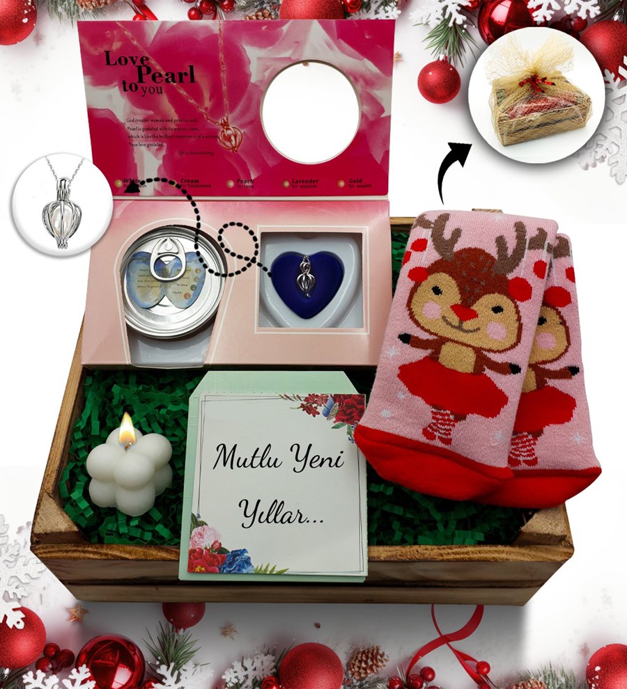Mini Kasa İçerisinde Çorap & İstiridye İnci Kolye & Bubble Mum Hediye Seti