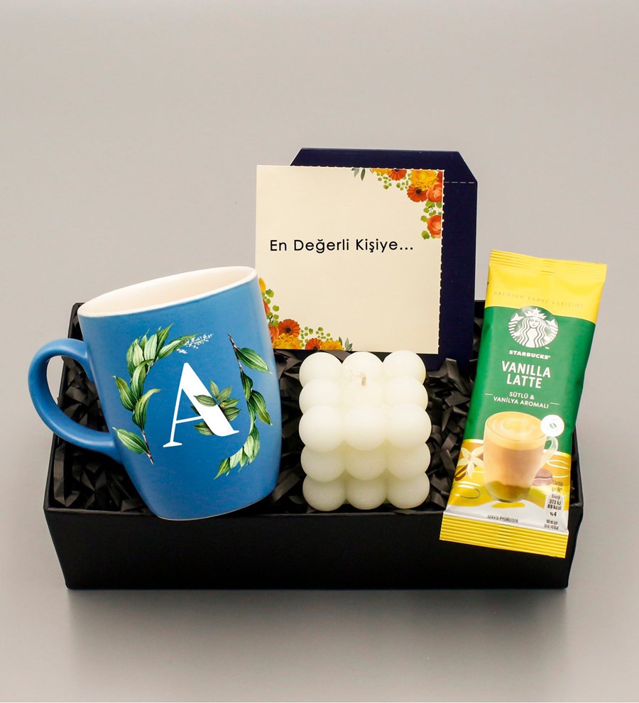 Kişiye Özel Mavi Bulut Kupa & Bubble Mum & Vanilla Latte Hediye Seti