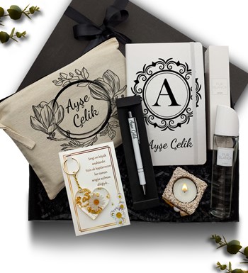 Kişiye Özel Kanvas Makyaj Çantası & Defter & Avon Kadın Parfüm & Anahtarlık & Mum & Kalem Hediye Seti