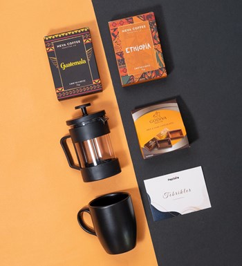 Godiva Çikolatalı Kahveli Hediye Kutusu Seti
