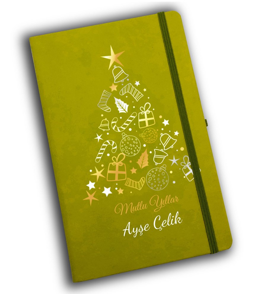 Kasa İçerisinde Çam Ağacı Mum & Kişiye Özel Yeşil Defter & Yeşil Tükenmez Kalem Hediye Seti