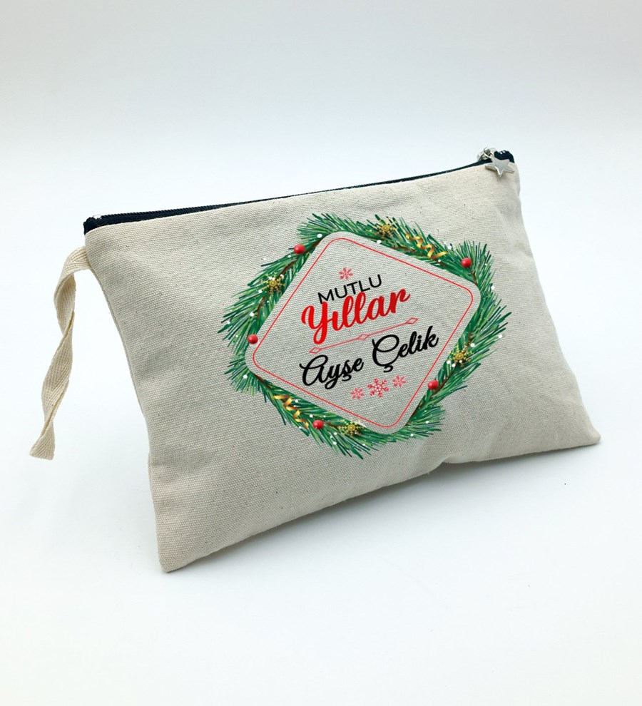 Yılbaşına Özel Çam Ağacı & Kişiye Özel Kanvas Makyaj Çantası & Toka & Bubble Mum Hediye Seti