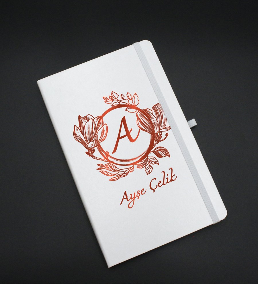 Kişiye Özel Beyaz Defter & Beyaz Kupa & Beyaz Tükenmez Kalem & Fular & Hediye Seti