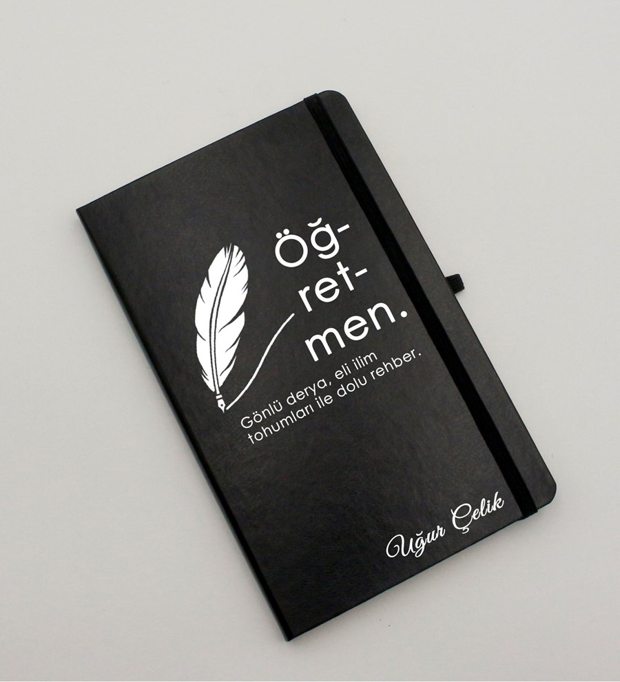 Öğretmenler Gününe Özel Tasarımlı İsim Soy İsimli Siyah Defter & Kişiye Özel Siyah Fincan & Siyah Roller Kalem & Mehmet Efendi Türk Kahvesi Hediye Seti