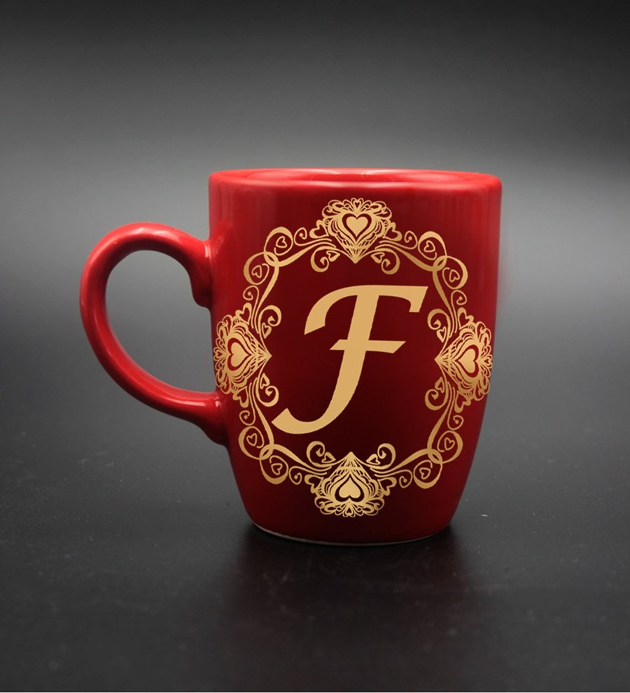 Sevgililer Gününe Özel, Kişiye Özel Baş Harf Baskılı Kırmızı Kupa & Gümüş Kaplama Melek Kolye & Kırmızı Kadın Cüzdanı Hediye Seti (Model 2)