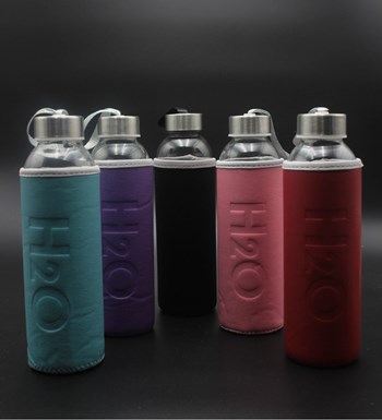 Sevgililer Gününe Özel H2O Kılıflı Cam Suluk& Kişiye Özel Gümüş Baş Harf ve Özel Kalp Tasarımlı Siyah Kupa & Cüzdan& Kemer Hediye Seti