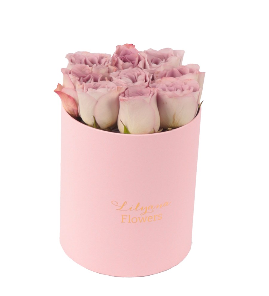 Yuvarlak Pembe Kutuda Lila Gül