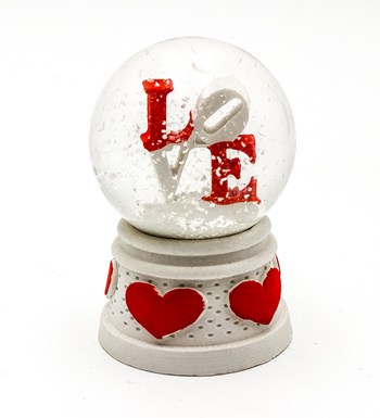 Sevgililer Günü Temalı Kişiye Özel Beyaz Kupa & Love Kar Küresi & Love Mum Hediye Seti