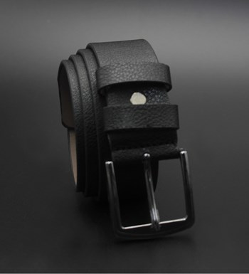 Sevgililer Gününe Özel H2O Kılıflı Cam Suluk& Kişiye Özel Gümüş Baş Harf ve Özel Kalp Tasarımlı Siyah Kupa & Cüzdan& Kemer Hediye Seti