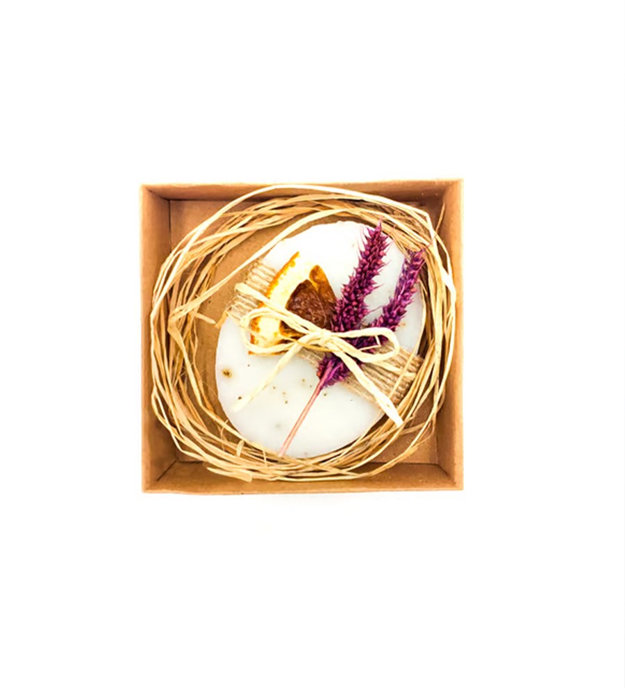 Kişiye Özel Beyaz Kupa & Fular & El Kremi & Kokulu Sabun Hediye Seti