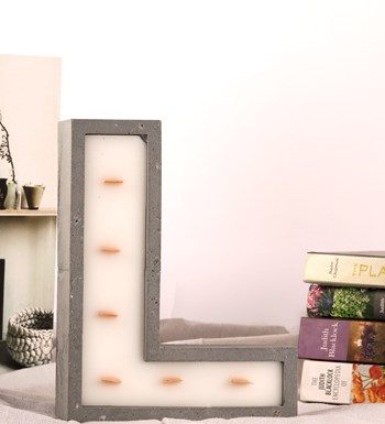 %100 Doğal Soya Wax Kişiye özel Büyük L Harfi Mum – Sandal wood