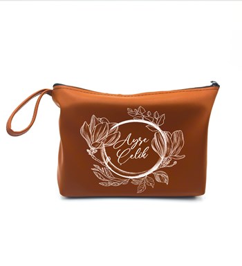 Lilyana Flowers - Kişiye Özel Kahverengi Makyaj Çantası & Fular & Gümüş Kaplama Melek Kolye Hediye Seti