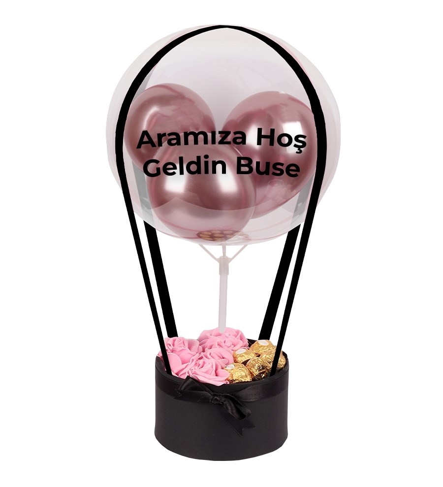 Balonlu Yuvarlak Siyah Kutuda Çikolatalı Yapay Pembe Gül