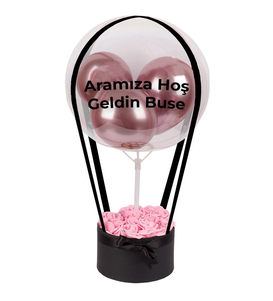 Balonlu Yuvarlak Siyah Kutuda Yapay Pembe Gül