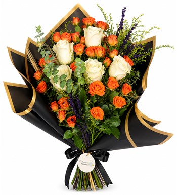 Lilyana Flowers - Beyaz Gül ve Turuncu Çardak Gül Buketi