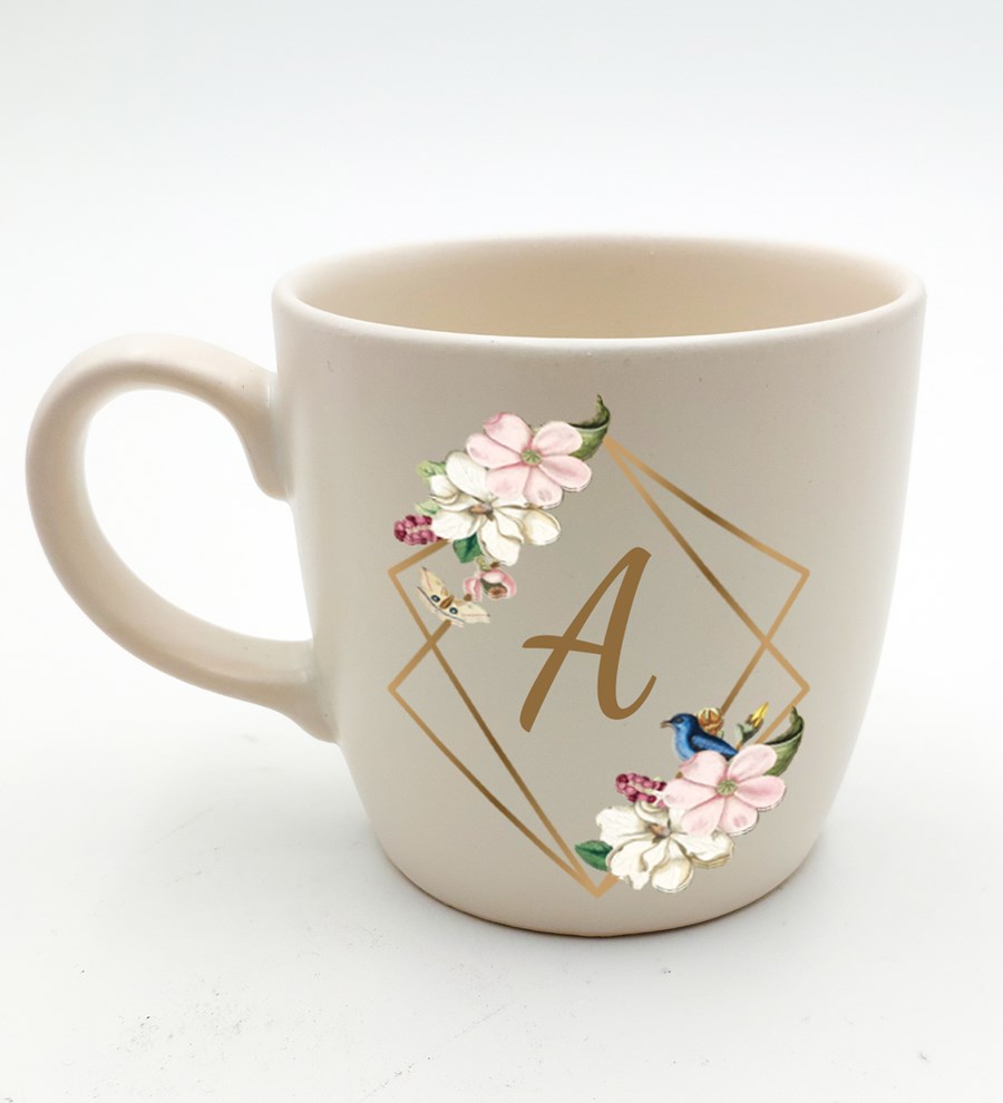 Pembe Fincan & Atlı Karınca & Kupa & Papatya Anahtarlık & Mum Hediye Seti