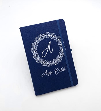 Lilyana Flowers - Kişiye Özel Mavi Defter & Mavi Çay Fincanı & Beyaz Kalem & Bubble Mum Hediye Seti