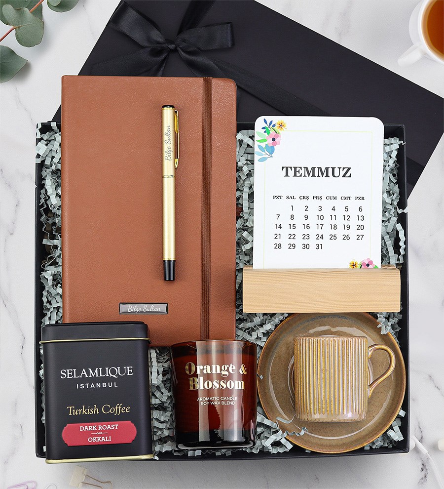 Defter & Kalem & Takvim & Fincan & Mum & Selamlıque Hediye Seti