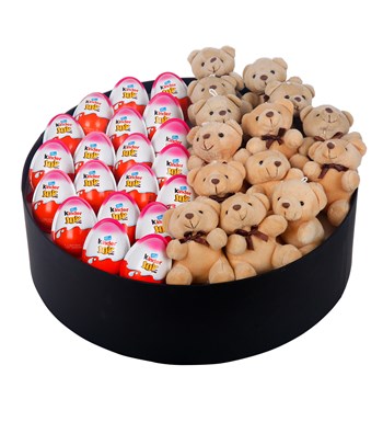 Dev Kutuda Kinder Joy ve Mini Ayıcıklar