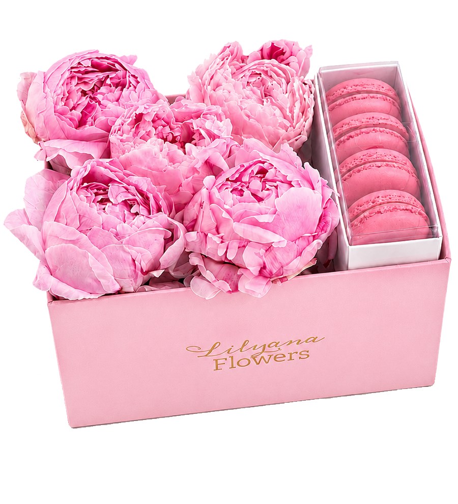 Dikdörtgen Pembe Kutuda Macaronlu Pembe Şakayık