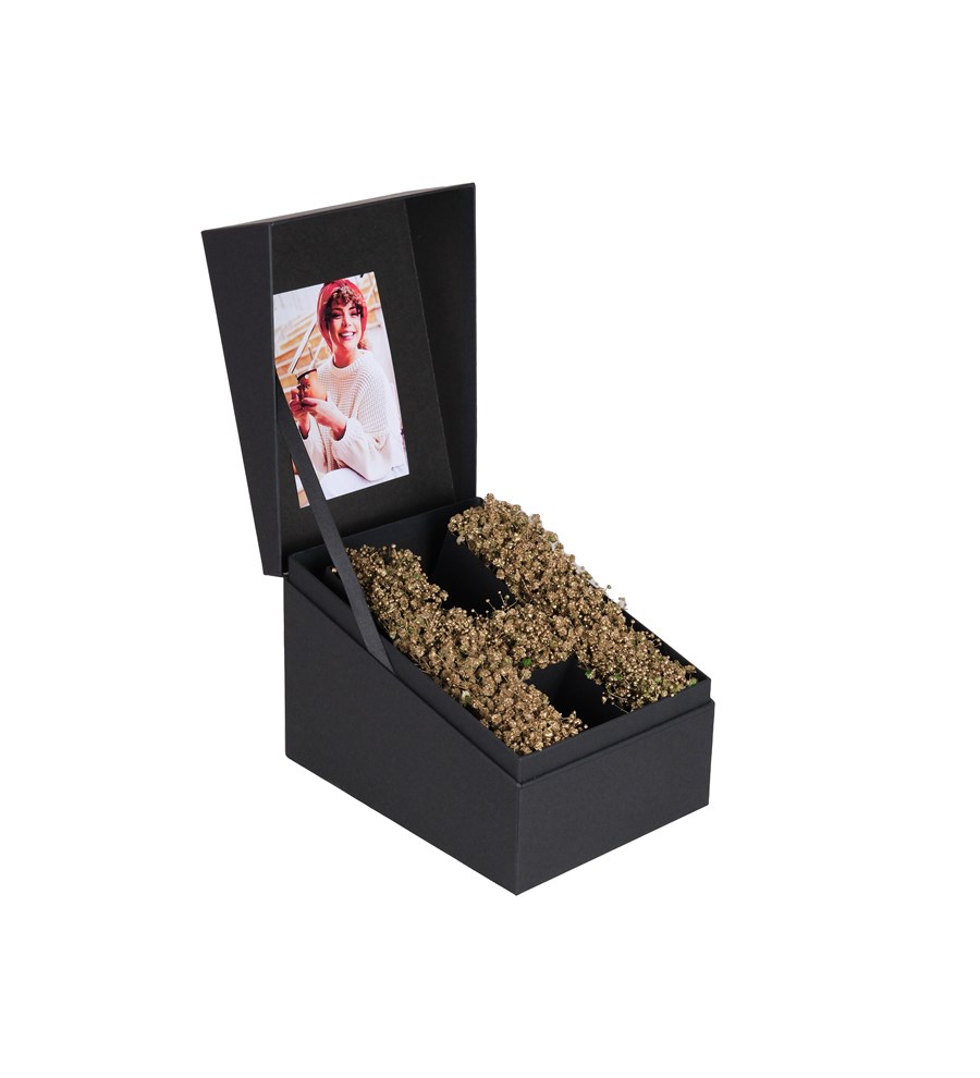 Golden Box Fotoğraf ve Kişiye Özel Harf