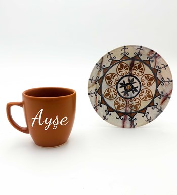 Lilyana Flowers - Kişiye Özel Kahverengi Makyaj Çantası & Kiremit Fincan & Bubble Mum & Türk Kahvesi Hediye Seti