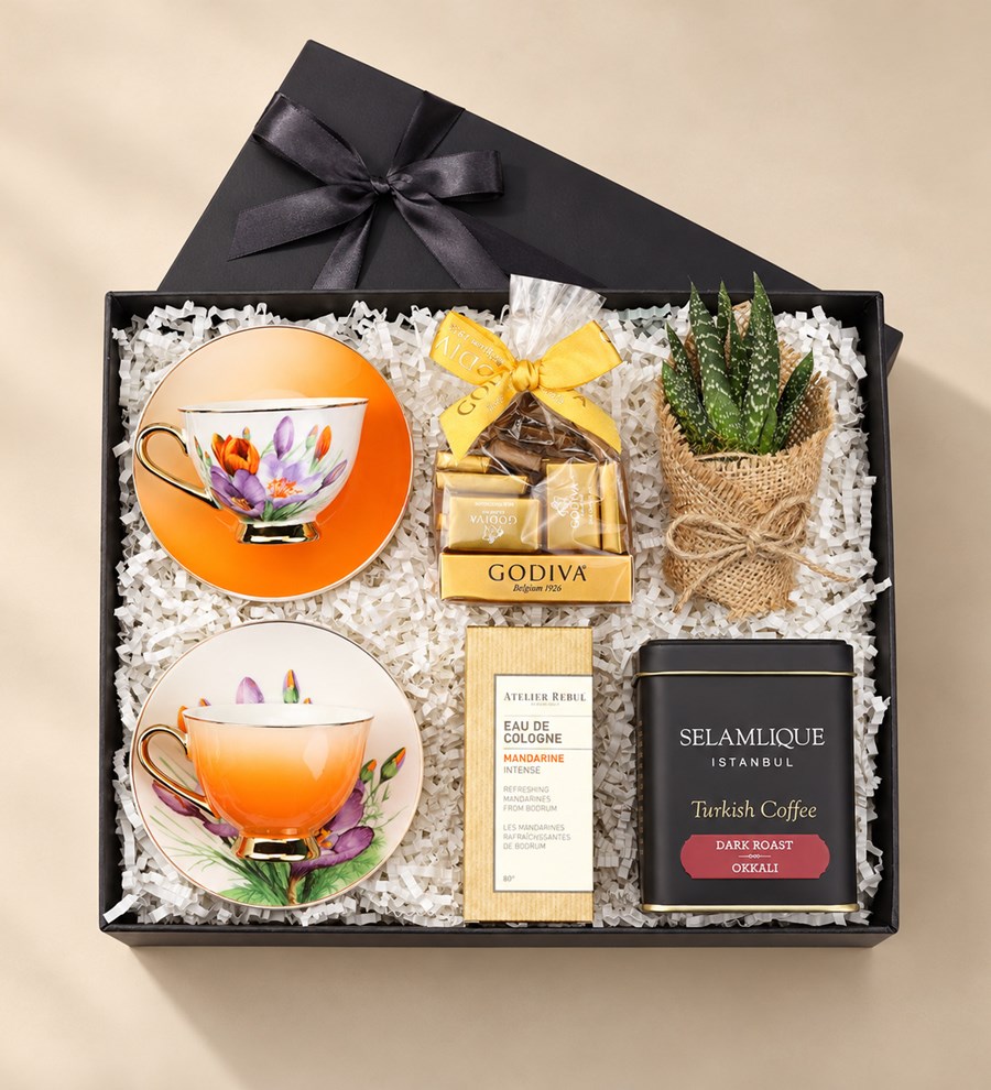 Godiva Çikolata & 2li Fincan & Rebul Kolonya & Selamlıque & Çiçek Premium Hediye Seti