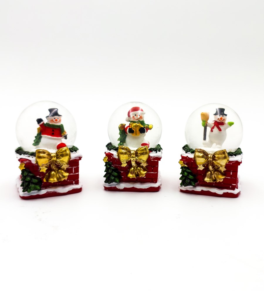 Kasa İçerisinde Kişiye Özel Kırmızı Termos & Çam Ağacı & Kar Küresi Hediye Seti