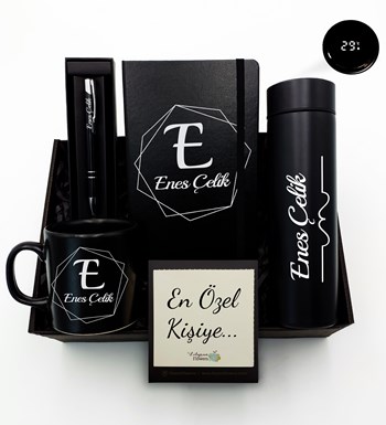 Lilyana Flowers - Kişiye Özel Siyah Defter & Siyah Kupa & Siyah Tükenmez Kalem & Dereceli Termos Hediye Seti