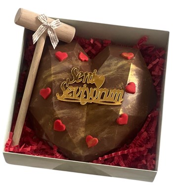 Belçika Love Pinyata Box
