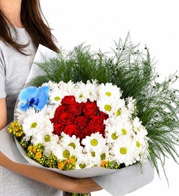 Lilyana Flowers - Marie