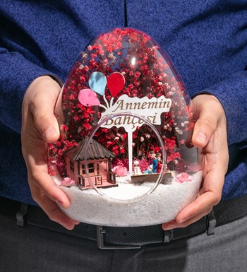 Teraryum Annemin Bahçesi Beraber Bir Ömür Sırt Sırta-Pembe