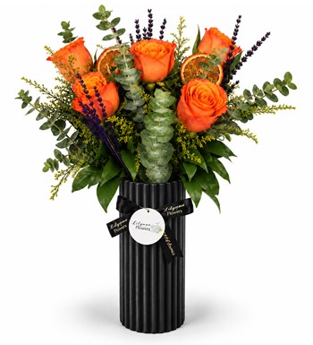 Lilyana Flowers - Orange Roses