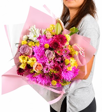 Lilyana Flowers - Paula