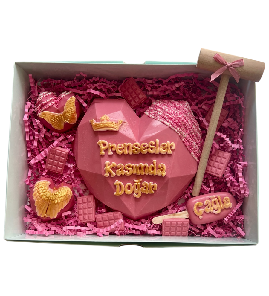 Prenseslere Özel Büyük Kırmalı Çikolata Şöleni