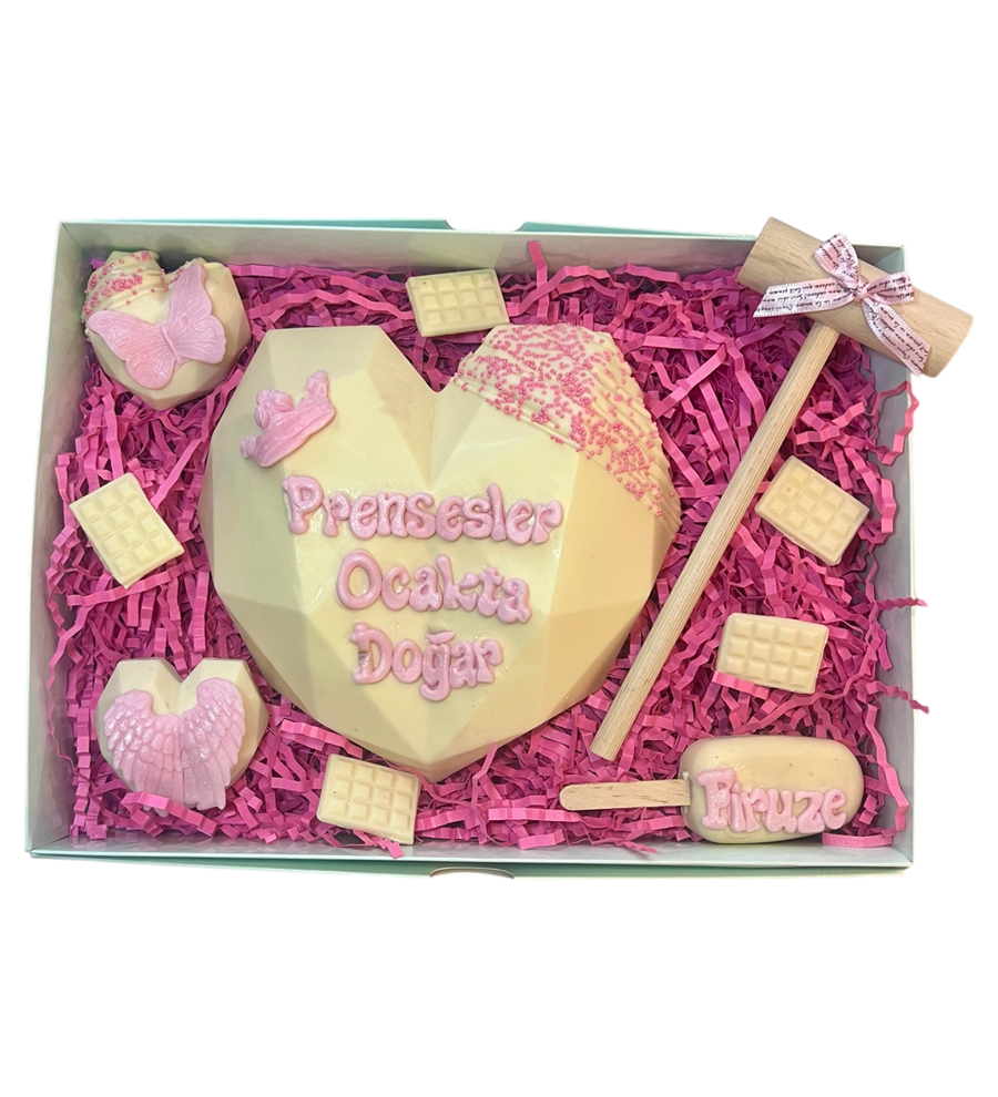 Prenseslere Özel Büyük Kırmalı Çikolata Şöleni Beyaz