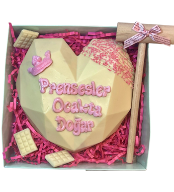 Lilyana Flowers - Prenseslere Özel Kırmalı Pinyata Çikolata (Beyaz)