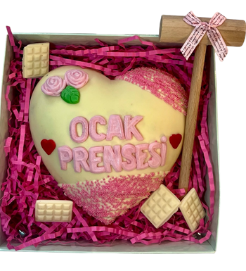 Lilyana Flowers - Bento Kırmalı Çikolata Kutusu (İstediğin Yazıda)