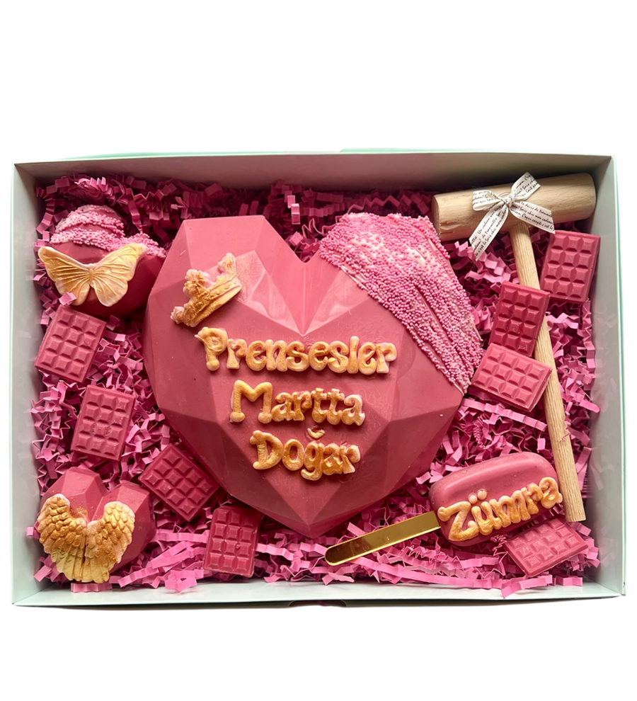 Prenseslere Özel Büyük Kırmalı Çikolata Şöleni