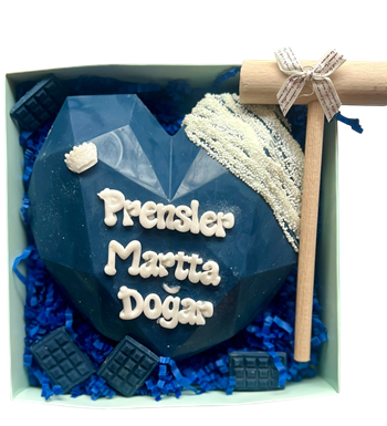 Lilyana Flowers - Prenslere Özel Kırmalı Pinyata Çikolata (Lacivert)