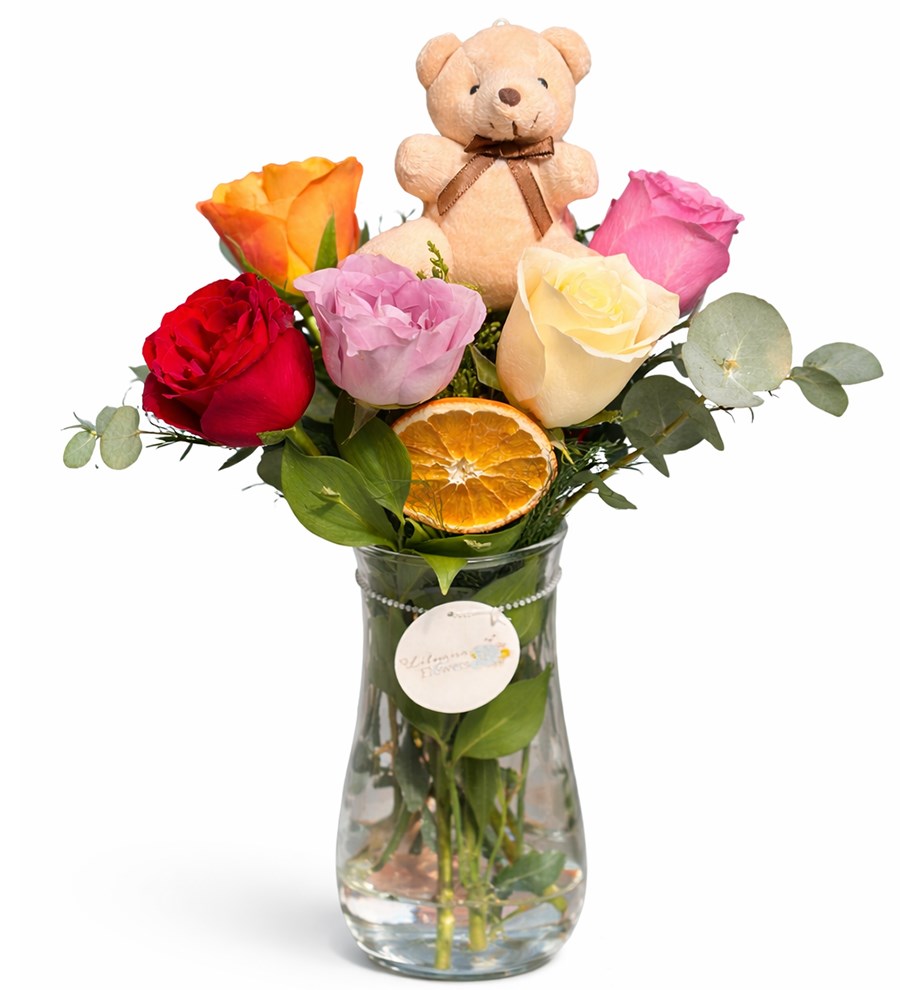 Vazoda Renkli Güller