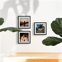 10x10 Fotoğraflı Paspartulu Yapışan Siyah Çerçeve Seti - 3'lü