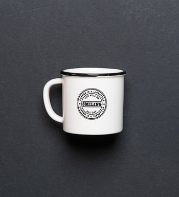 Siyah Vintage Retro Kupalı Dünya Kahvesi Hediye Kutusu