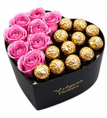 Lilyana Flowers - Büyük Kalpli Siyah Kutuda Gold Çikolatalı Pembe Gül