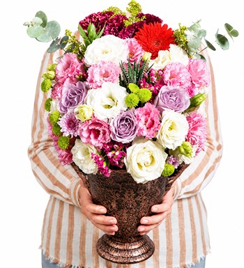 Lilyana Flowers - Sophia