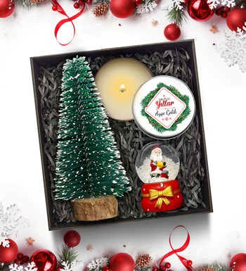 Lilyana Flowers -  Yılbaşı Temalı Kişiye Özel Beyaz Metal Mum & Mini Çam Ağacı & Kar Küresi Hediye